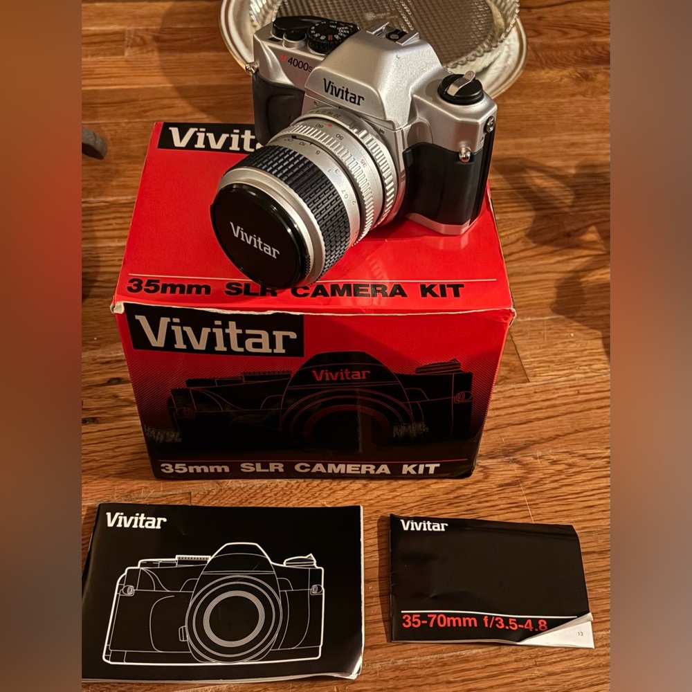 Vivitar V4000s 35-70mm f/3.5-4.8, SLR Film Camera With Box And Instructions, EUC